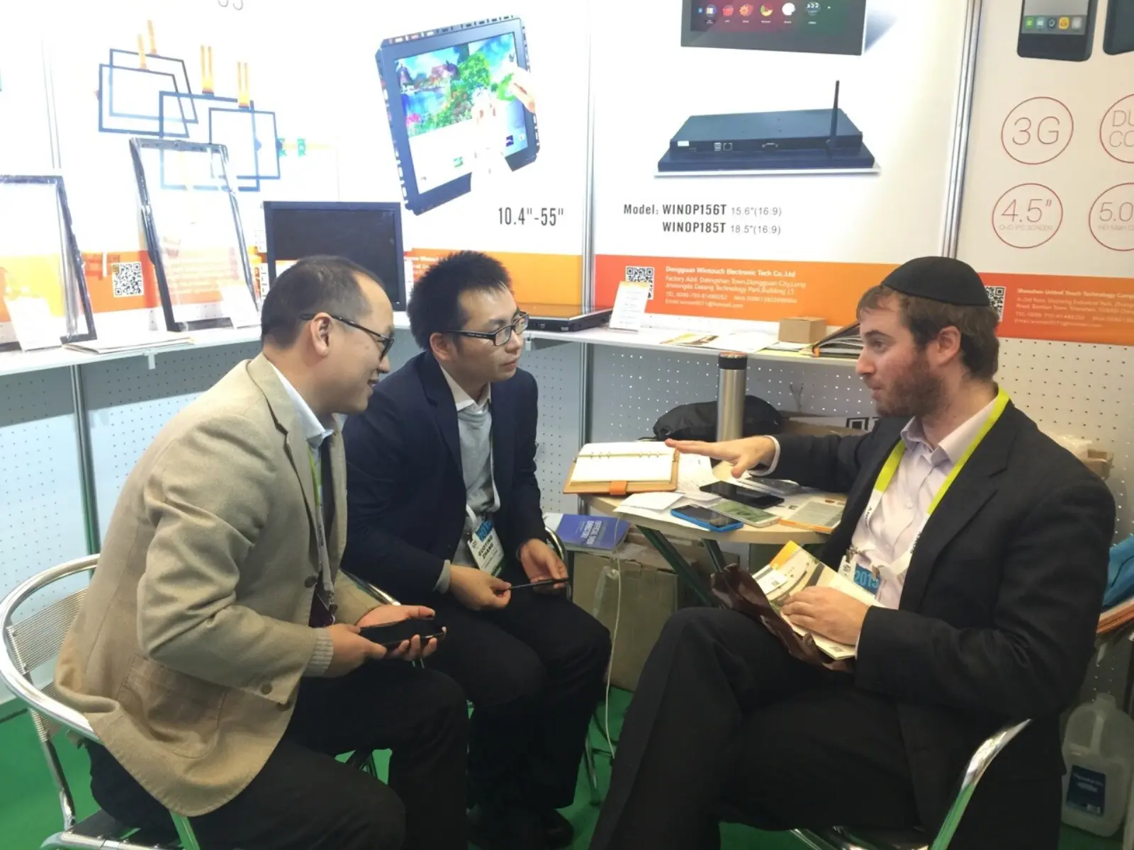 CES 2014 exhibition — Wintouch Android tablet display